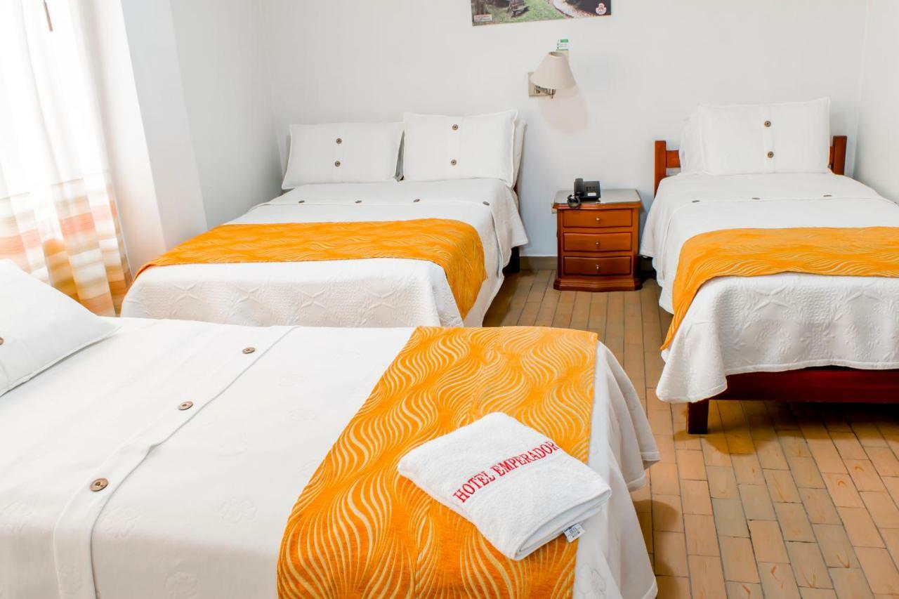 Hotel Emperador Barbosa  Szoba fotó
